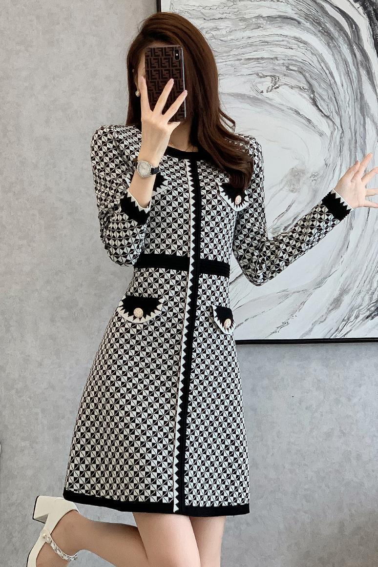 Classic Style Red Plaid Knitted Dress For Women