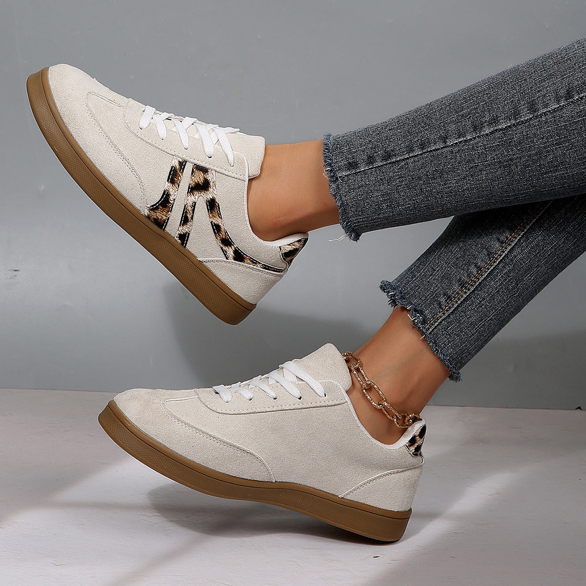 Women's Large Size Vintage Leopard Print Board Shoes